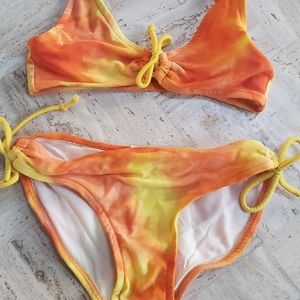 🌈 Girl's tie dye bikini